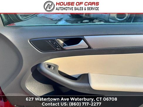 Used 2018 Volkswagen Jetta SE image 42