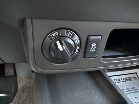 Used 2013 Nissan Xterra S w/ Value Package image 24