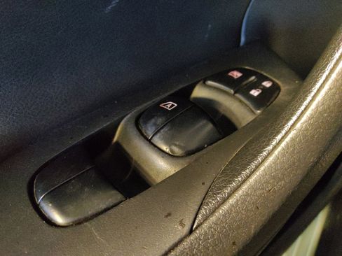 Used 2018 Nissan Altima 2.5 SV image 27