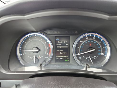 Used 2017 Toyota Highlander XLE AWD/4WD image 26