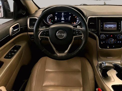 Used 2014 Jeep Grand Cherokee Laredo w/ Quick Order Package 23E RWD image 5