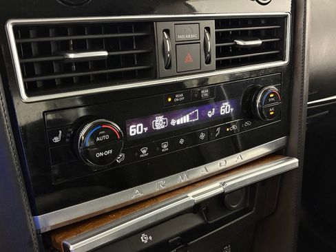 Used 2024 Nissan Armada SL w/ Captain's Chairs Package RWD image 29