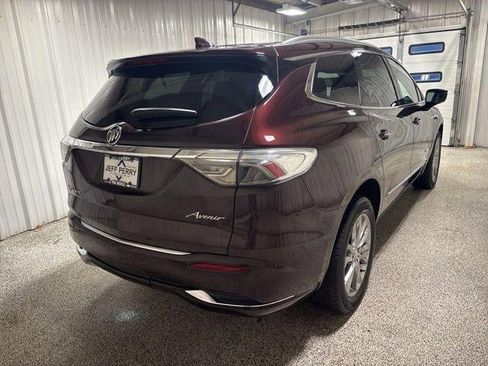 Used 2023 Buick Enclave Avenir w/ Avenir Technology Package image 4