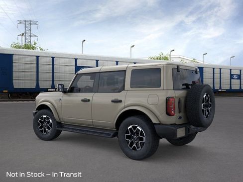 New 2026 Ford Bronco Outer Banks AWD/4WD image 4