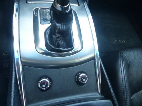 Used 2013 INFINITI G37 Journey w/ Premium Pkg RWD image 26