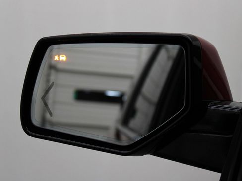 Used 2015 Chevrolet Tahoe LT image 26