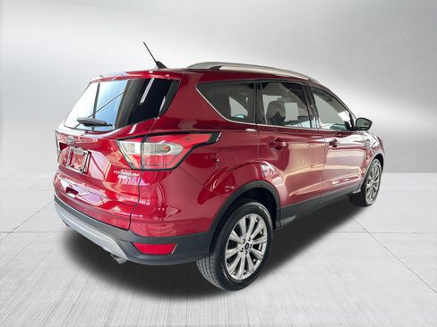 Used 2018 Ford Escape Titanium AWD/4WD image 4