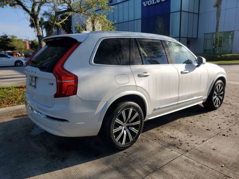 Certified 2024 Volvo XC90 B5 Core w/ Climate Package AWD/4WD image 6