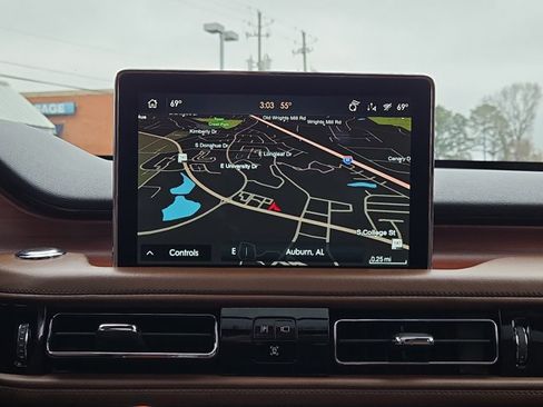 Used 2022 Lincoln Aviator Reserve w/ Equipment Group 201A image 32