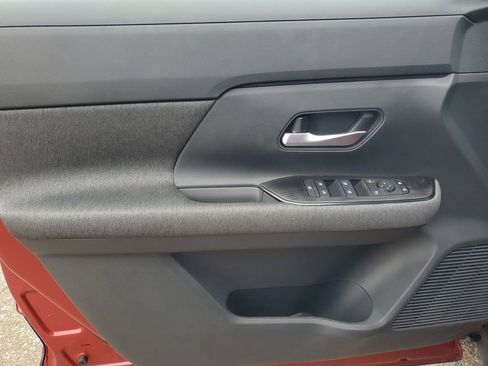 New 2026 Nissan Kicks SV image 10