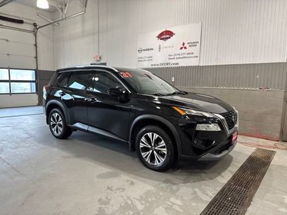 Used 2021 Nissan Rogue SV w/ Premium Package