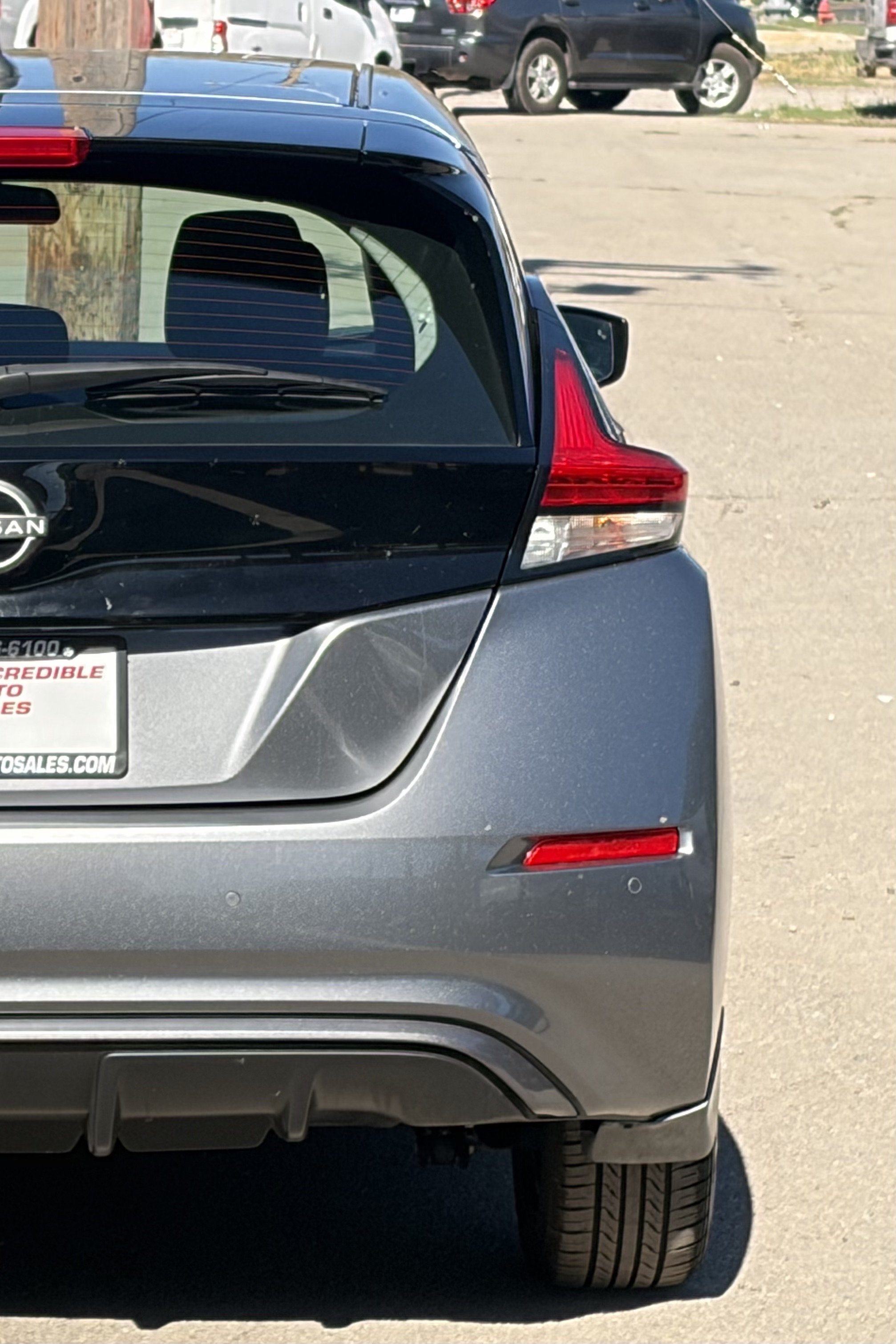 Used 2025 Nissan Leaf S FWD image 12