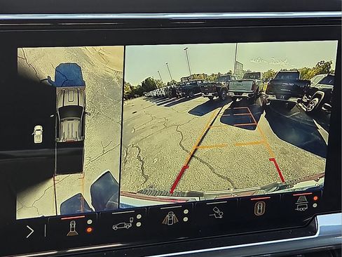 New 2025 GMC Sierra 2500 SLT w/ SLT Convenience Package image 16