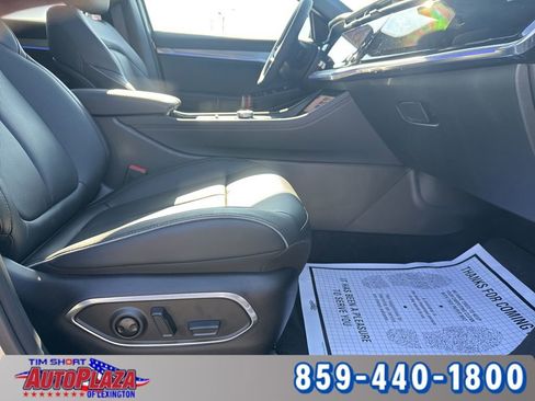 Used 2025 Jeep Wagoneer S Limited w/ Comfort Package image 42