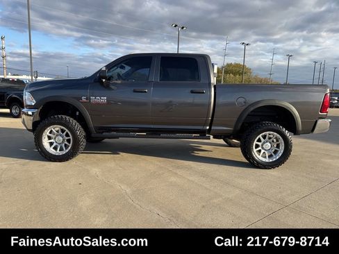 Used 2016 RAM 2500 Tradesman w/ Chrome Appearance Group image 9