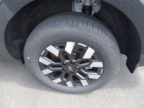 New 2025 Hyundai Santa Cruz SE image 9