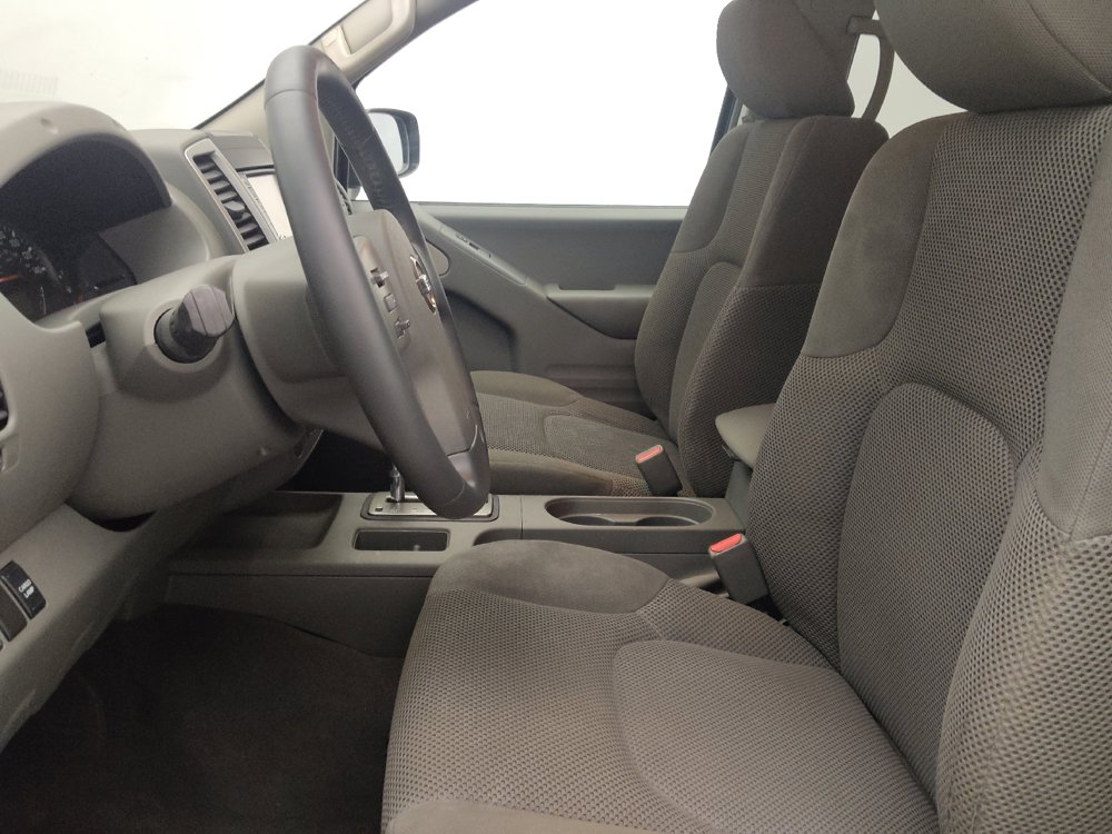 Used 2019 Nissan Frontier SV w/ Value Truck Package RWD image 17