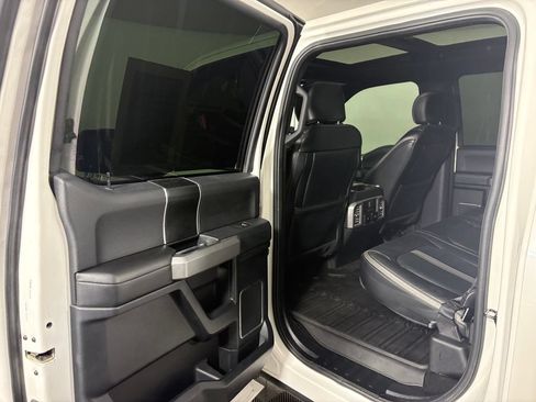 Certified 2019 Ford F150 Platinum w/ Equipment Group 701A Luxury AWD/4WD image 28