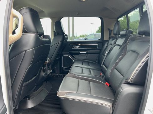 Used 2021 RAM 1500 Laramie AWD/4WD image 29