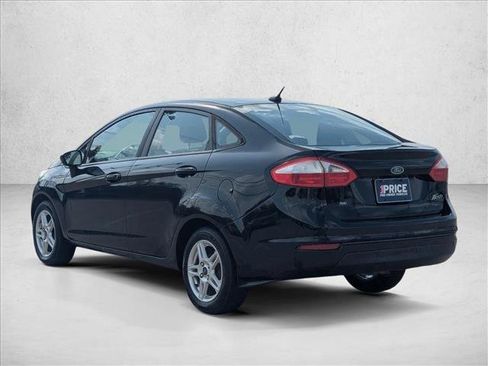 Used 2017 Ford Fiesta SE FWD image 7