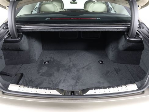 New 2026 Bentley Flying Spur Plug-In Hybrid image 31