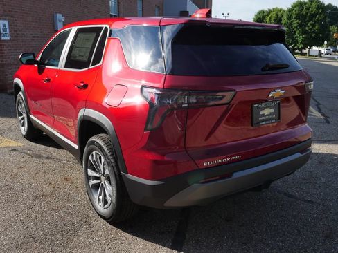 New 2027 Chevrolet Equinox LT w/ Convenience Package II AWD/4WD image 5