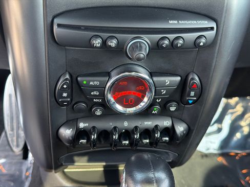 Used 2016 MINI Cooper Countryman S AWD/4WD image 27