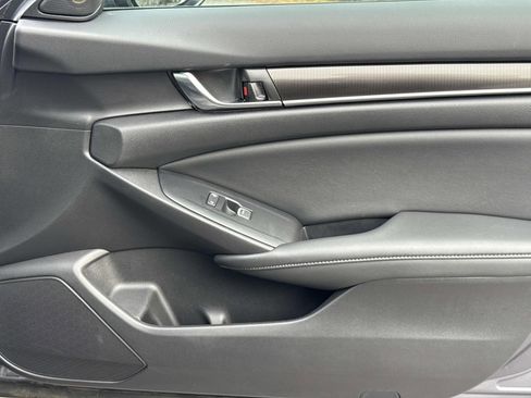 Used 2020 Honda Accord Sport image 24