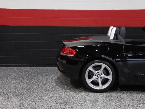 Used 2016 BMW Z4 sDrive28i image 7