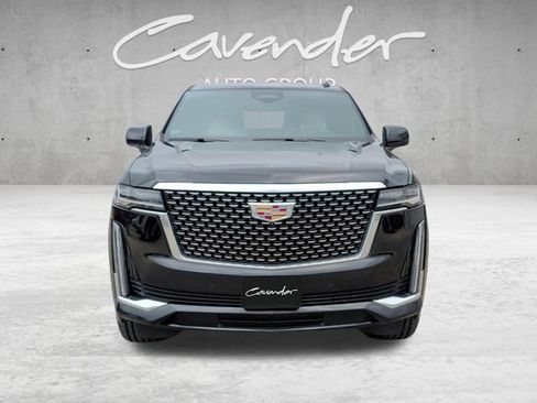 Used 2024 Cadillac Escalade Premium Luxury image 18