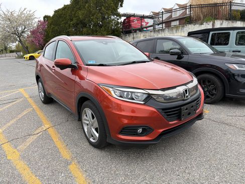 Used 2019 Honda HR-V EX-L image 4