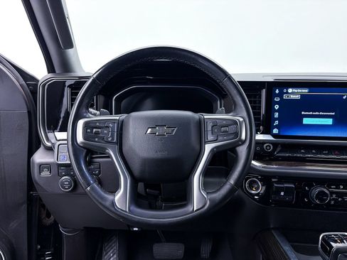 Used 2023 Chevrolet Silverado 1500 LT Trail Boss AWD/4WD image 28