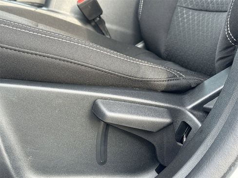 Used 2025 Ford Escape Active image 14