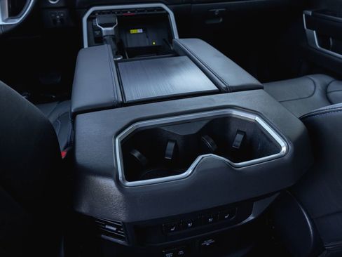 Used 2023 Toyota Tundra Platinum image 28