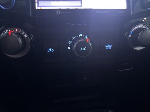 Used 2023 Toyota 4Runner TRD Off-Road Premium w/ Moonroof Package image 16