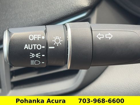 Used 2023 Acura TLX FWD image 10