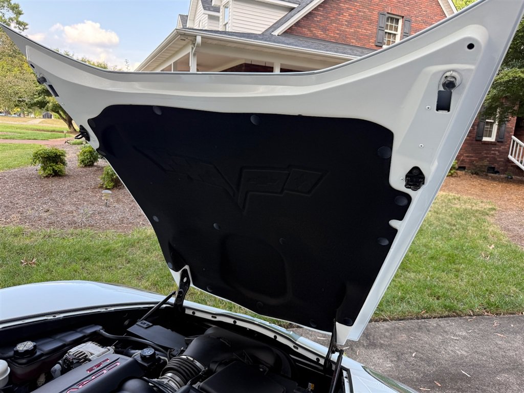 Used 2013 Chevrolet Corvette Grand Sport w/ 4LT Preferred Equipment Group RWD image 61
