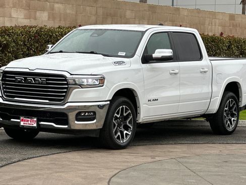 Used 2025 RAM 1500 Laramie image 8