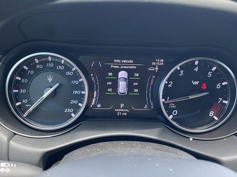 New 2024 Maserati Levante Trofeo image 27