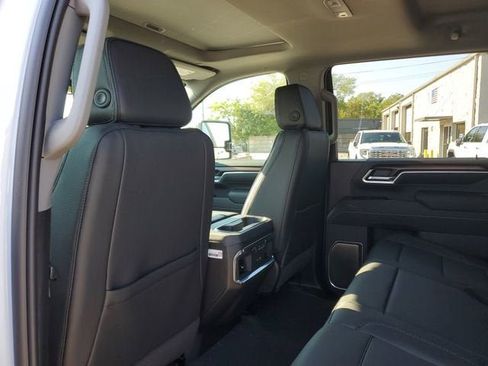 New 2026 GMC Sierra 2500 Denali w/ Denali Reserve Package AWD/4WD image 11