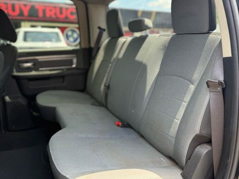 Used 2021 RAM 1500 Classic SLT AWD/4WD image 15