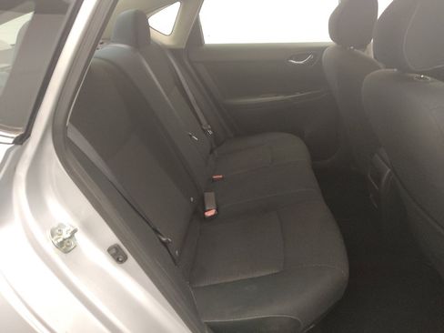 Used 2019 Nissan Sentra S image 19