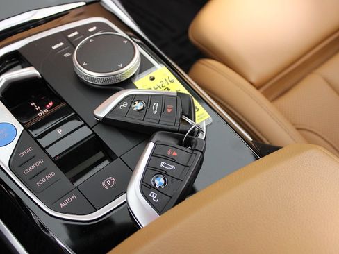 Used 2023 BMW i4 eDrive35 w/ Premium Package RWD image 23