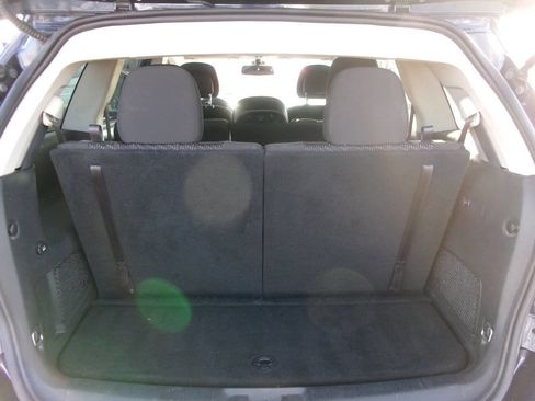 Used 2019 Dodge Journey SE image 18