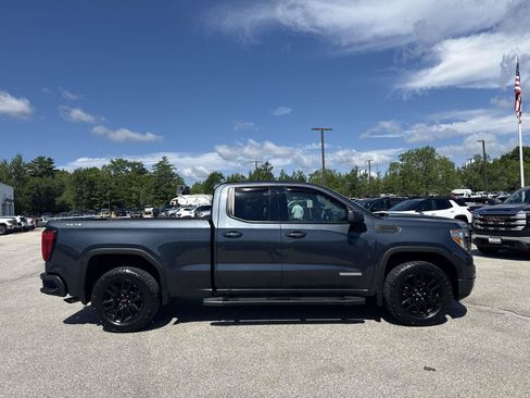 Used 2020 GMC Sierra 1500 Elevation w/ Elevation Value Package AWD/4WD image 5