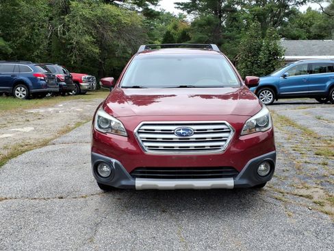 Used 2016 Subaru Outback 2.5i Limited AWD/4WD image 3