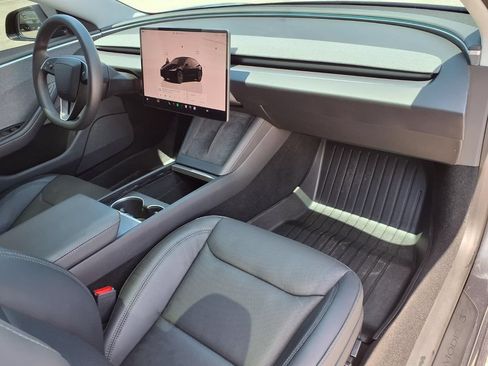 Used 2025 Tesla Model 3 Long Range RWD image 11
