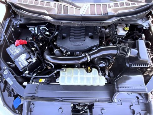 Used 2021 Ford F150 Platinum w/ Equipment Group 701A High AWD/4WD image 29