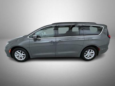 Certified 2022 Chrysler Pacifica Touring-L FWD image 8