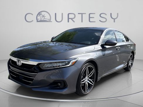 Used 2022 Honda Accord Touring image 1